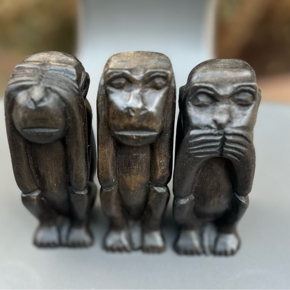 VTG Hand Carved See No Evil 🙈 Sculpture 🇧🇯 Sz 4”x2” - Picture 2 of 6